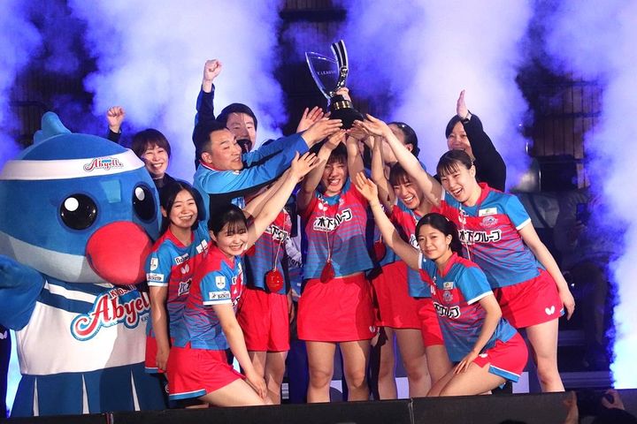 Tリーグ連覇を果たした木下アビエル神奈川 撮影：SPREAD編集部