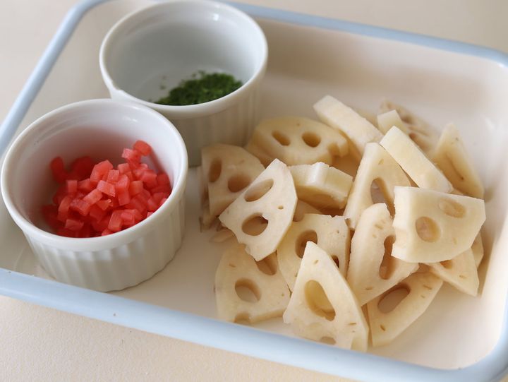 「れんこんの紅しょうが焼き」レシピ