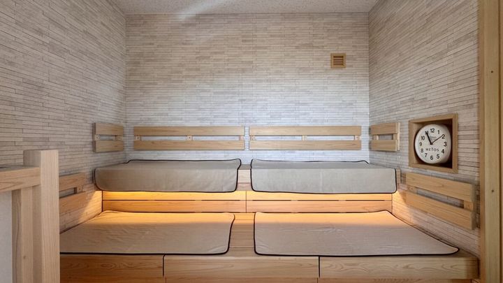 「リーガロイヤルリゾート沖縄 北谷」大浴場、女湯サウナ