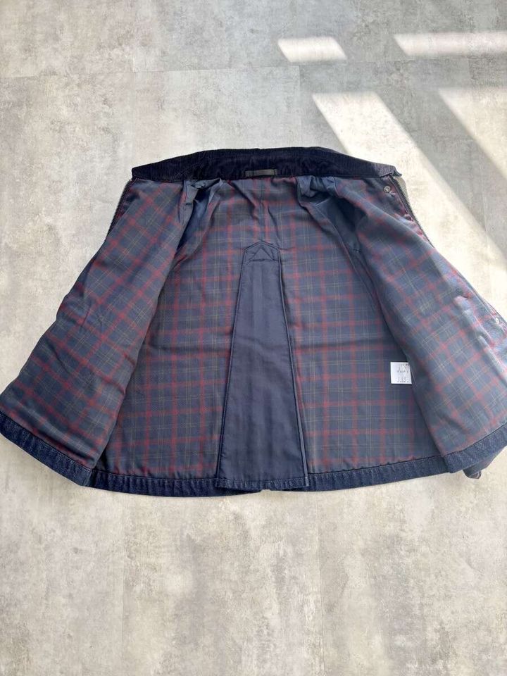 ユニクロ ユーティリティショートジャケットデニム 着用イメージ