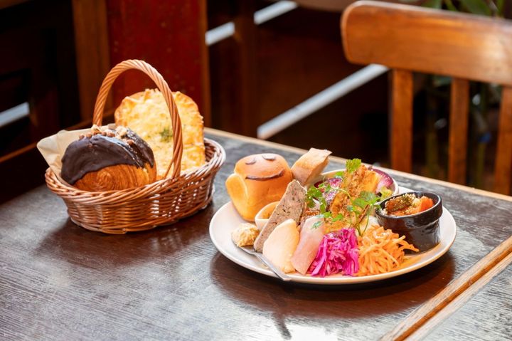 デリカプレート