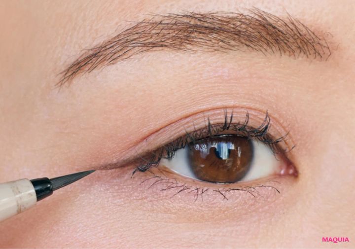 森香澄 仕事帰りでも華やかな雰囲気がほしいときのメイク直し方法 アイライン