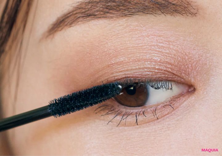 森香澄 仕事後の会食メイクのメイク直し方法 追いマスカラ