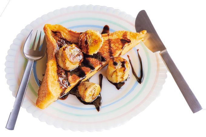 【食パンレシピ】バナナを焼くととろ～りまろやかな食感に♪「バナナ＆チョコの最強コンビフレンチ」の画像1