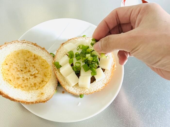 【絶対ウマい。】ヤマザキの『カレーパン』の至極の食べ方♡公式の驚きアレンジで→ザクッともち〜の新食感に！