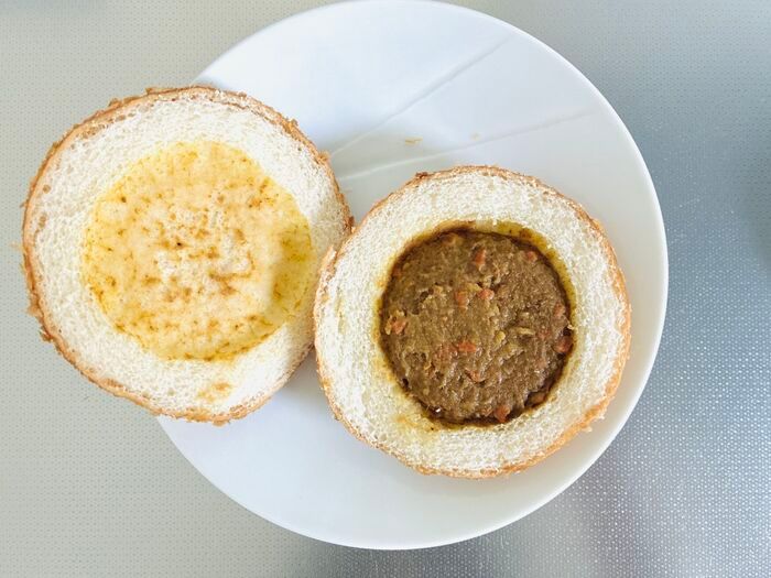 【絶対ウマい。】ヤマザキの『カレーパン』の至極の食べ方♡公式の驚きアレンジで→ザクッともち〜の新食感に！