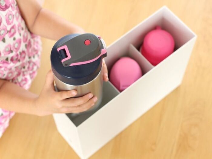 水筒の収納どうしてる？ダイソーの便利グッズで出し入れがラク＆時短に♪