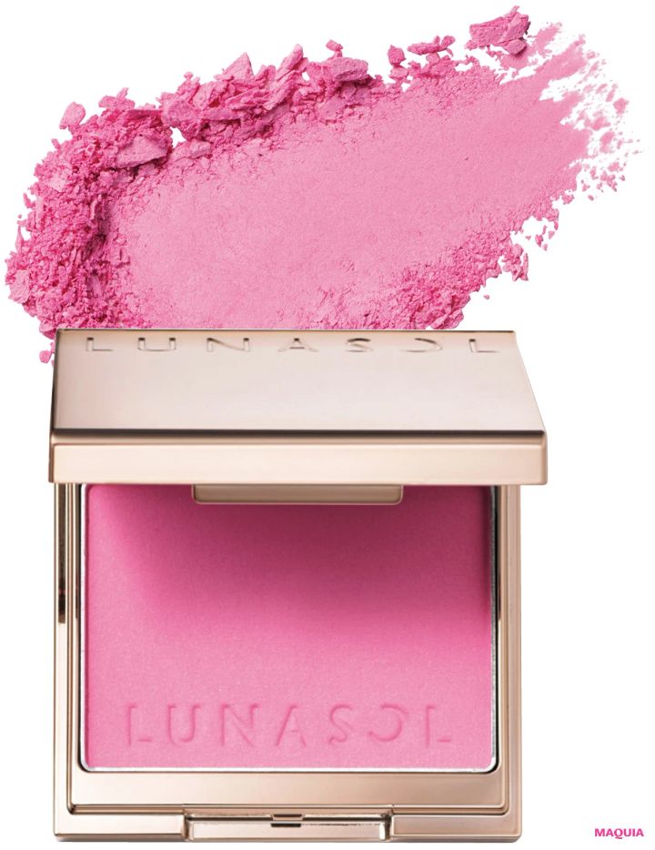 ヘア＆メイク 岡田知子さんが元宝塚歌劇団 舞空瞳さんをメイク ルナソル カラーリングブリーズ 01