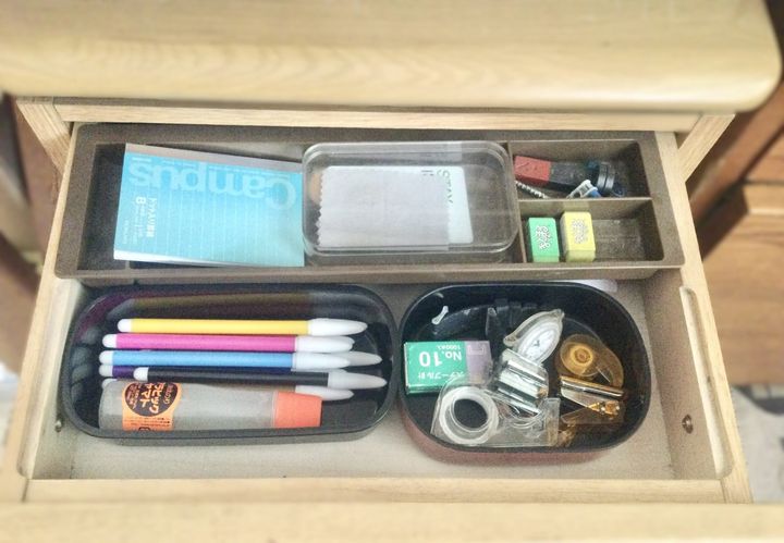 お弁当箱を仕切り収納として活用