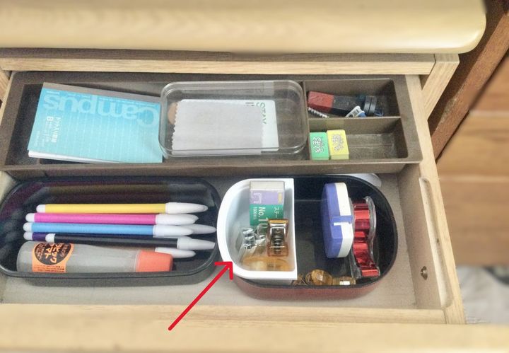 お弁当箱を仕切り収納として活用