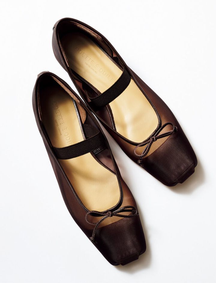 今年らしいメッシュ素材。 ￥19,800／オデット エ オディール（オデット エ オディール新宿店）