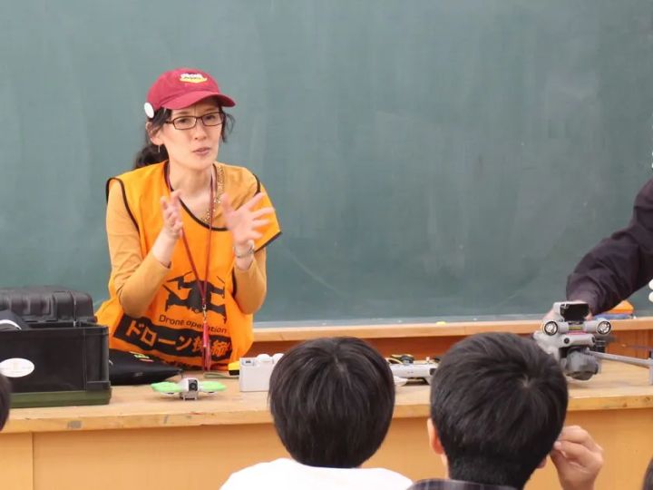 ハイパーブレインが提供する高校向け探究学習支援プログラム