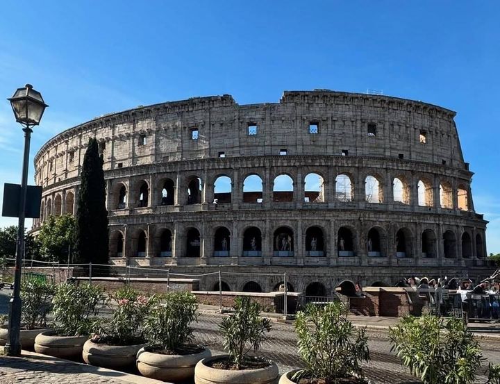 地図で行く手を阻まれ、鮮やかな手口で財布が消失