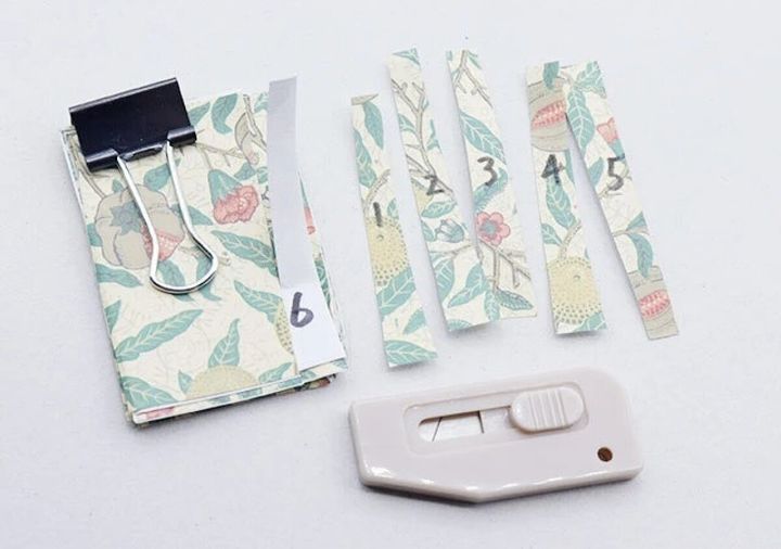 ダイソー ミニミニカッター（グレー、ベージュ） 使用例