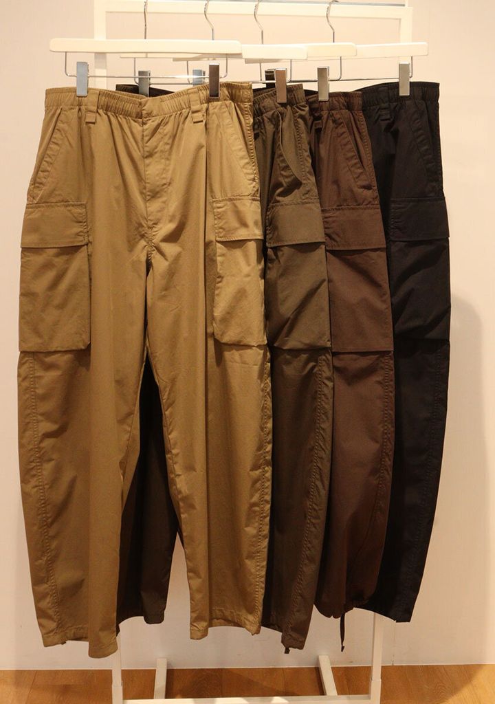 ユニクロ 新作 パンツ カーゴ