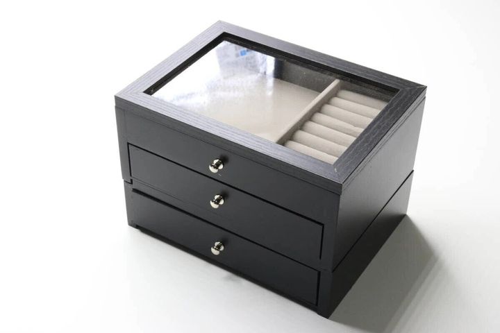 ダイソー アクセサリーBOX（スタッキング用） 使用例 スタッキング