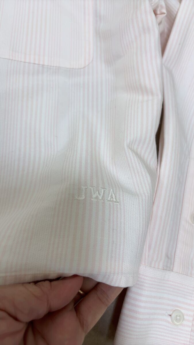 ユニクロオックスフォードシャツ 刺繍ロゴ