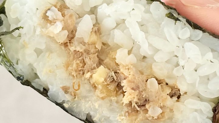 おむすびの具材に「ガリ」！？【ファミマ】の気になる新作を食べてみた