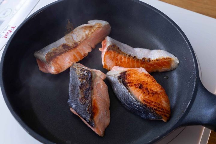 「鮭と桜えびのおにぎり」レシピ