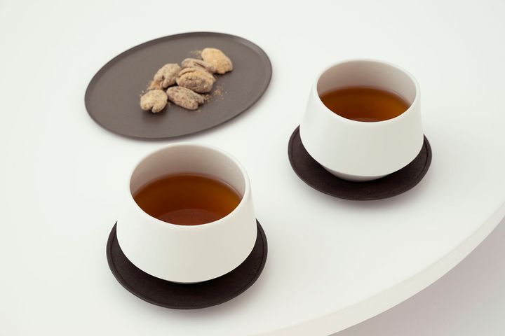 「T., Collection 6 熟 Juku」を湯呑みに淹れた状態