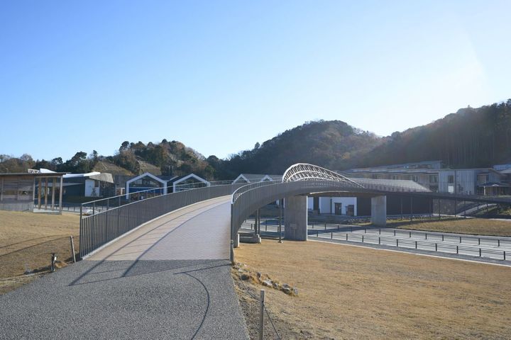 VISON内を通る道路
