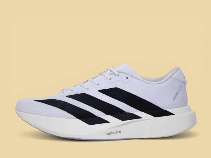 アディダスの「アディゼロ EVO SL ウーブン」¥19,800