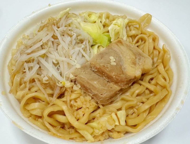ラーメン荘 歴史を刻め監修 豚ラーメン