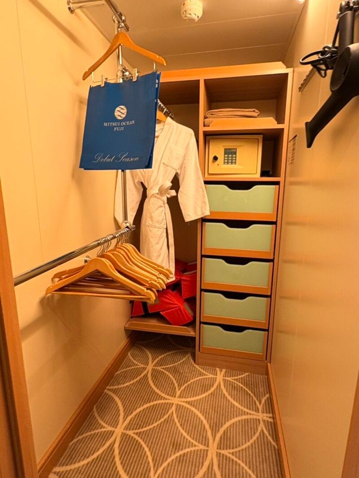 「三井オーシャンフジ」の客室