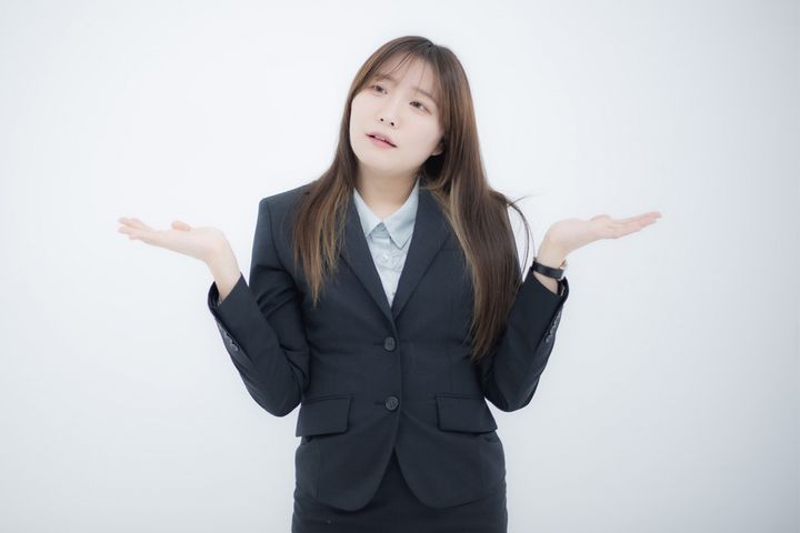 入社早々、推し活のためにうそを付いて早退。許される？