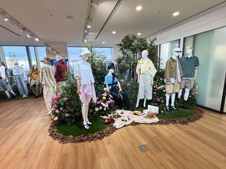 ユニクロ 展示会