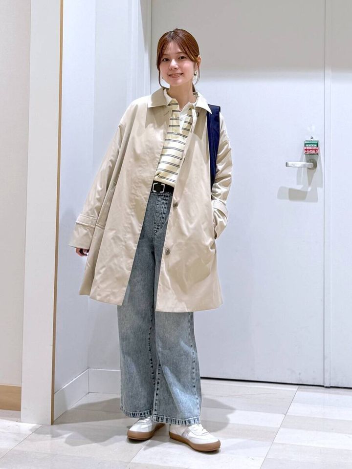 グローバルワークの防風ステンカラーミドルコート