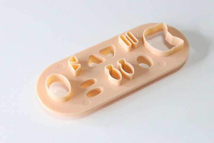 型抜きプレート（ねこ） 形状