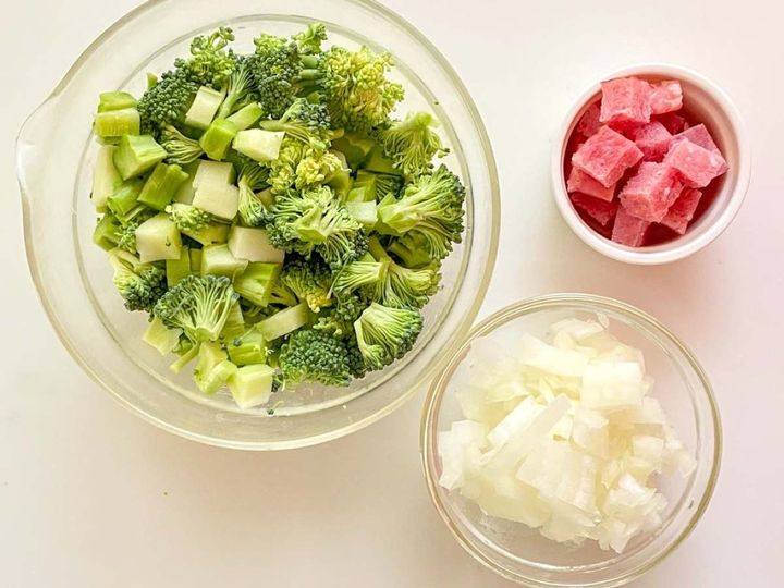 ベーコンとブロッコリーの豆乳スープ