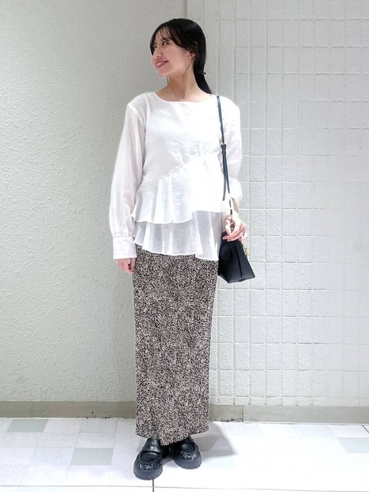 ブラウスコーデ4