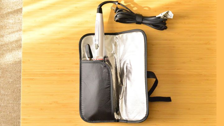 100均【セリア】ヘアアイロン耐熱ポーチが超便利！熱いまま収納できるかを検証