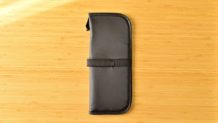 100均【セリア】ヘアアイロン耐熱ポーチが超便利！熱いまま収納できるかを検証