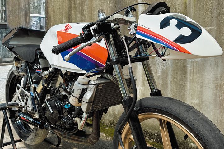 【カスタム魂】芝生に覆われたバイクから超本気S50マシンまで！個性派オーナーの愛車5選