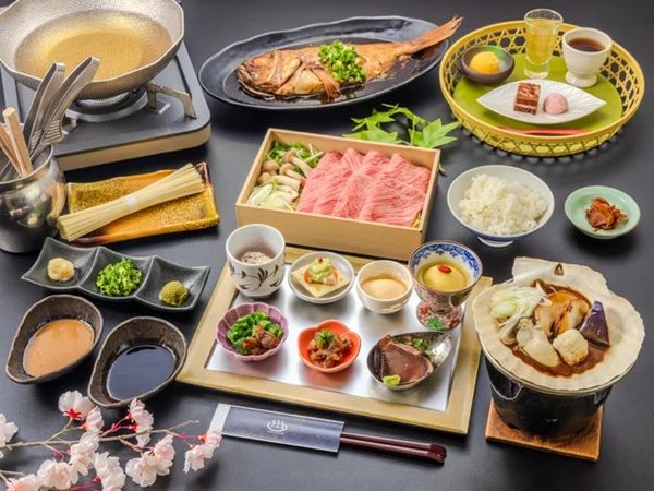 【神奈川県箱根町】「一の湯」の夕食が春夏メニューに！桜サイダー付の限定プランも7日間限定で販売