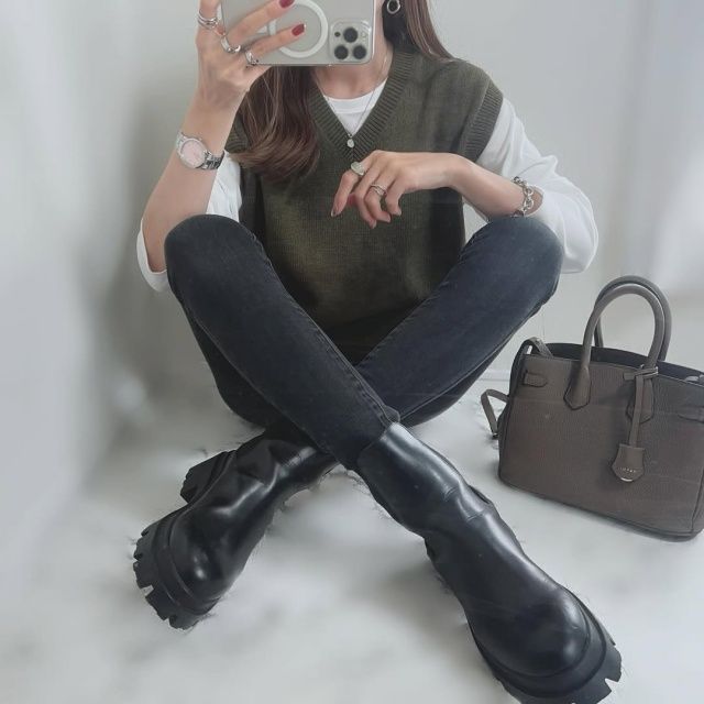 UNIQLO「ソフトコットンラウンドヘムT/長袖」