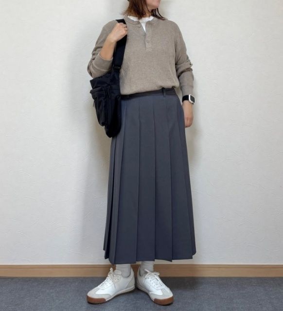 UNIQLO「ワッフルヘンリーネックTシャツ/長袖」