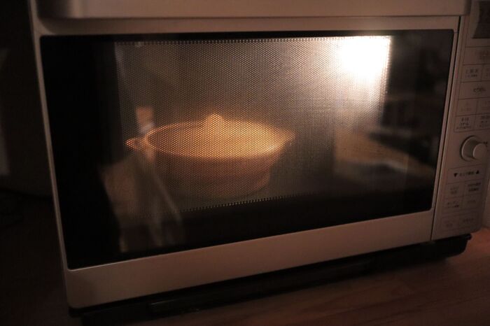 いつものヨーグルトに『塩』を入れてみて！甘くない食べ方がめちゃウマでした♡〈塩ヨーグルト漬け〉にチャレンジ