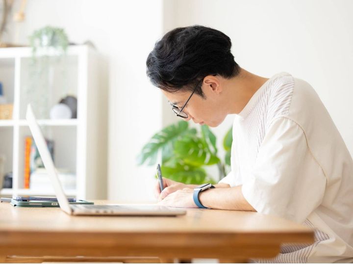 兵庫県高砂市在住・40歳男性が実家暮らしを選ぶ理由とは？ All About ニュース編集部が実施した「実家暮らし」に関する調査から、現在実家暮らしをしている人の生活費や将来の計画などを紹介します。