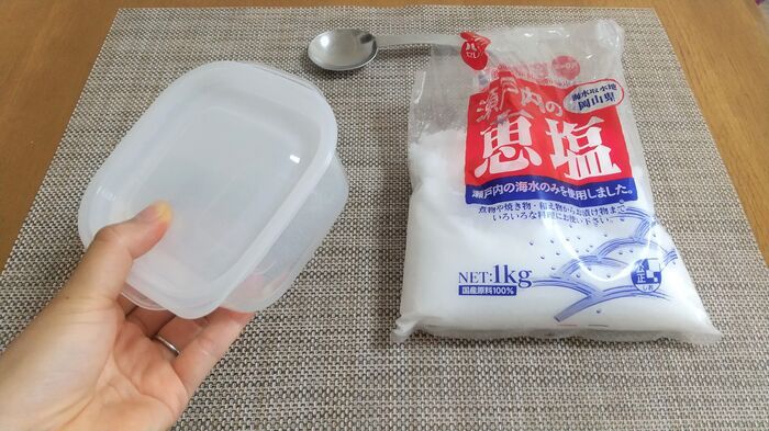 なかなか減らない「お塩」の救世主！実は調理以外でも大活躍→びっくりな使い方6選♡