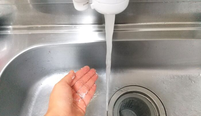 なかなか減らない「お塩」の救世主！実は調理以外でも大活躍→びっくりな使い方6選♡