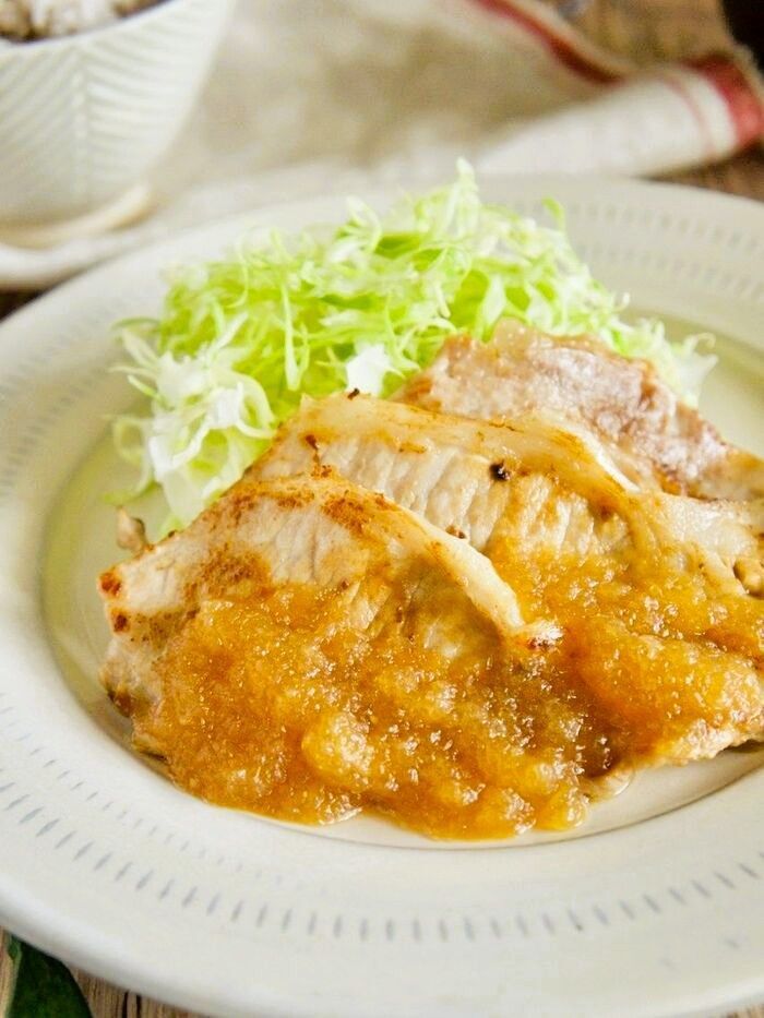 『新玉ねぎ』のおろしソースが絶品です。いつもの生姜焼きがワンランクアップ♪