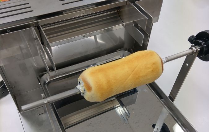 バウムクーヘン博覧会2026 テーブルバウム バウムクーヘン作り