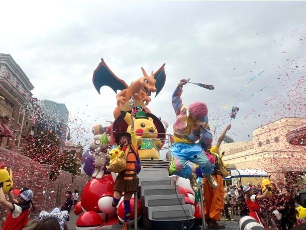 USJで「NO LIMIT! パレード ～Discover U!!! バージョン～」が開催中。殻を破って全力ではしゃごう！