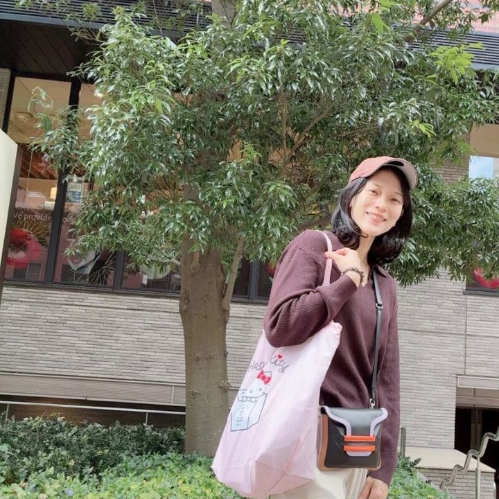 保冷バッグでありながらもこのマチの広さが素晴らしい！！