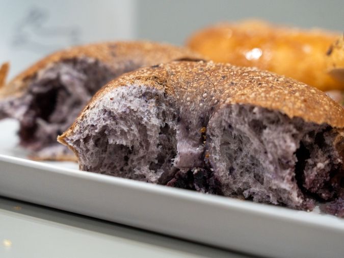 RABBIT BAGELS 六本松店 ブルーベリークリームチーズ