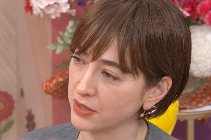 【写真・画像】小泉進次郎大臣の”パパの顔”！妻・滝川クリステルが貴重なプライベート写真を公開「疲れていても…」 1枚目